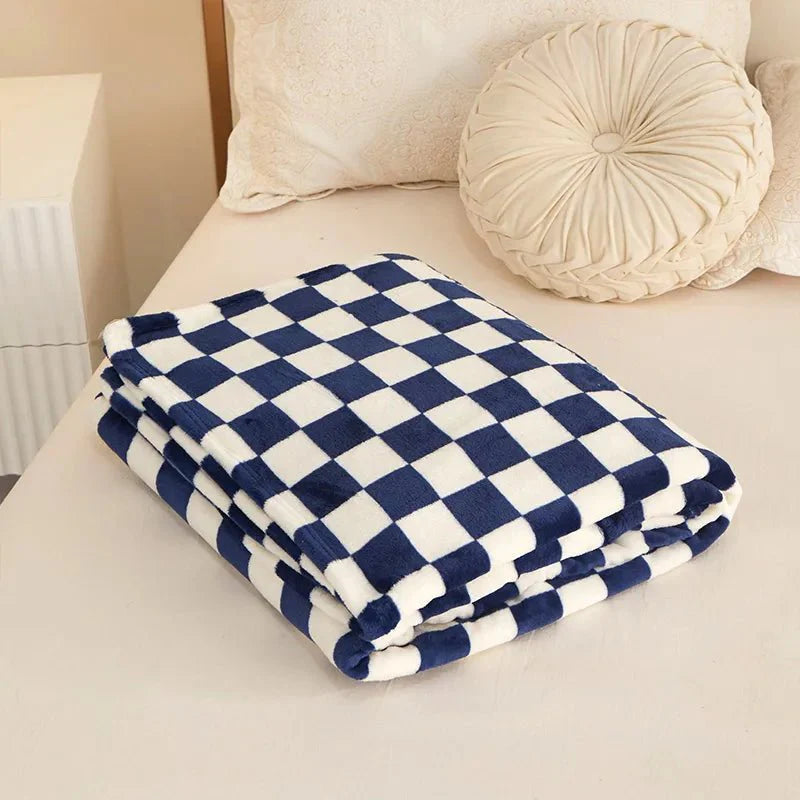 Liora — Soft Plush Checkerboard Plaid Sofa Blanket for Warmth