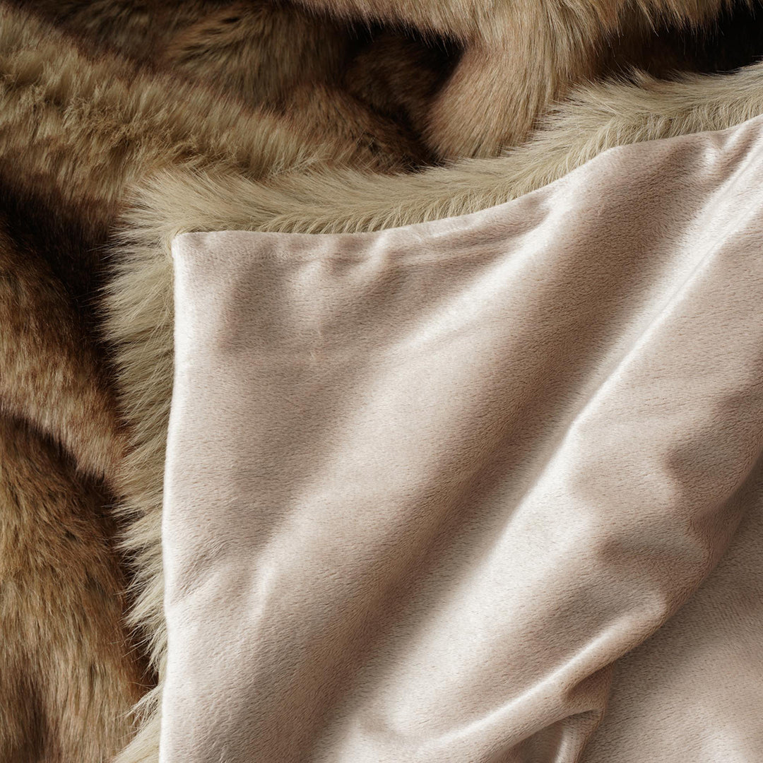 Cozy Bliss Throw™ — Wrap Yourself in Unstoppable Warmth and Luxurious Softness