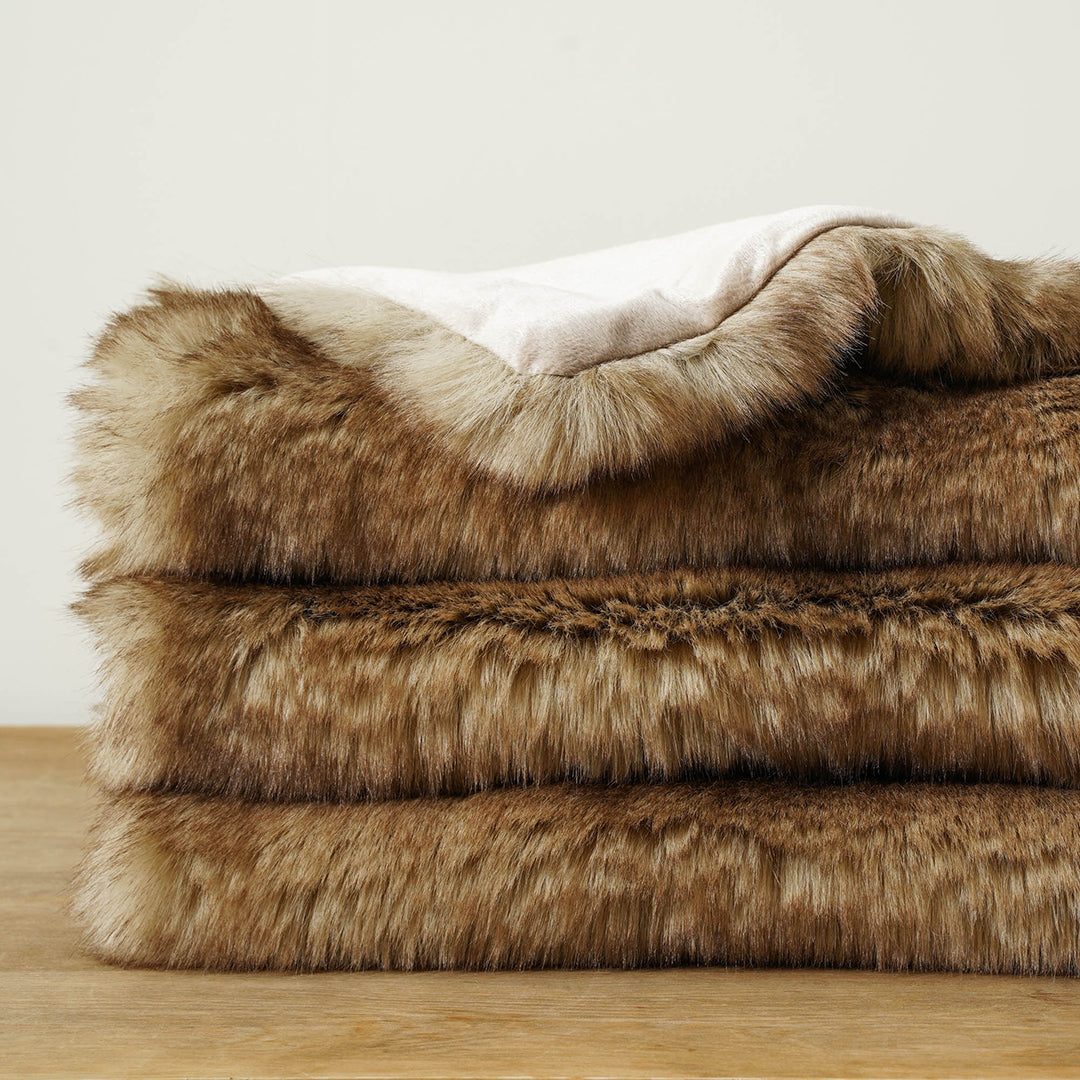 Cozy Bliss Throw™ — Wrap Yourself in Unstoppable Warmth and Luxurious Softness